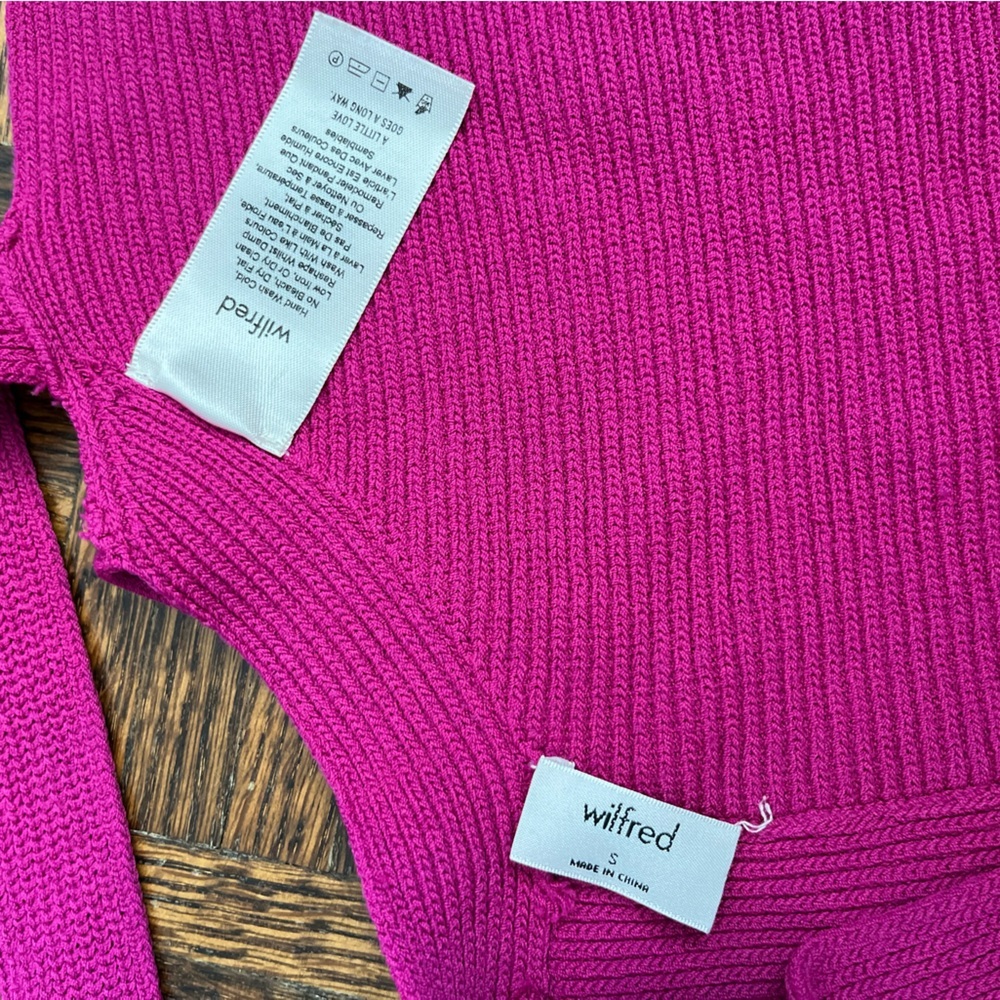 Aritzia Wilfred Cayenne Halter Knit Top in Berry - Picture 5 of 8